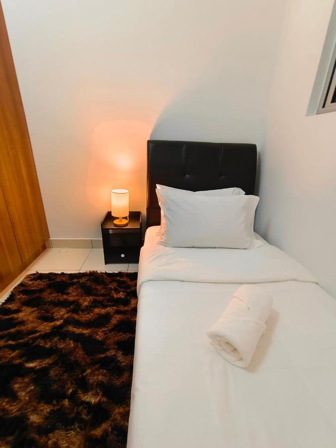 Klia Airport Homestay 10 Sepang Zewnętrze zdjęcie